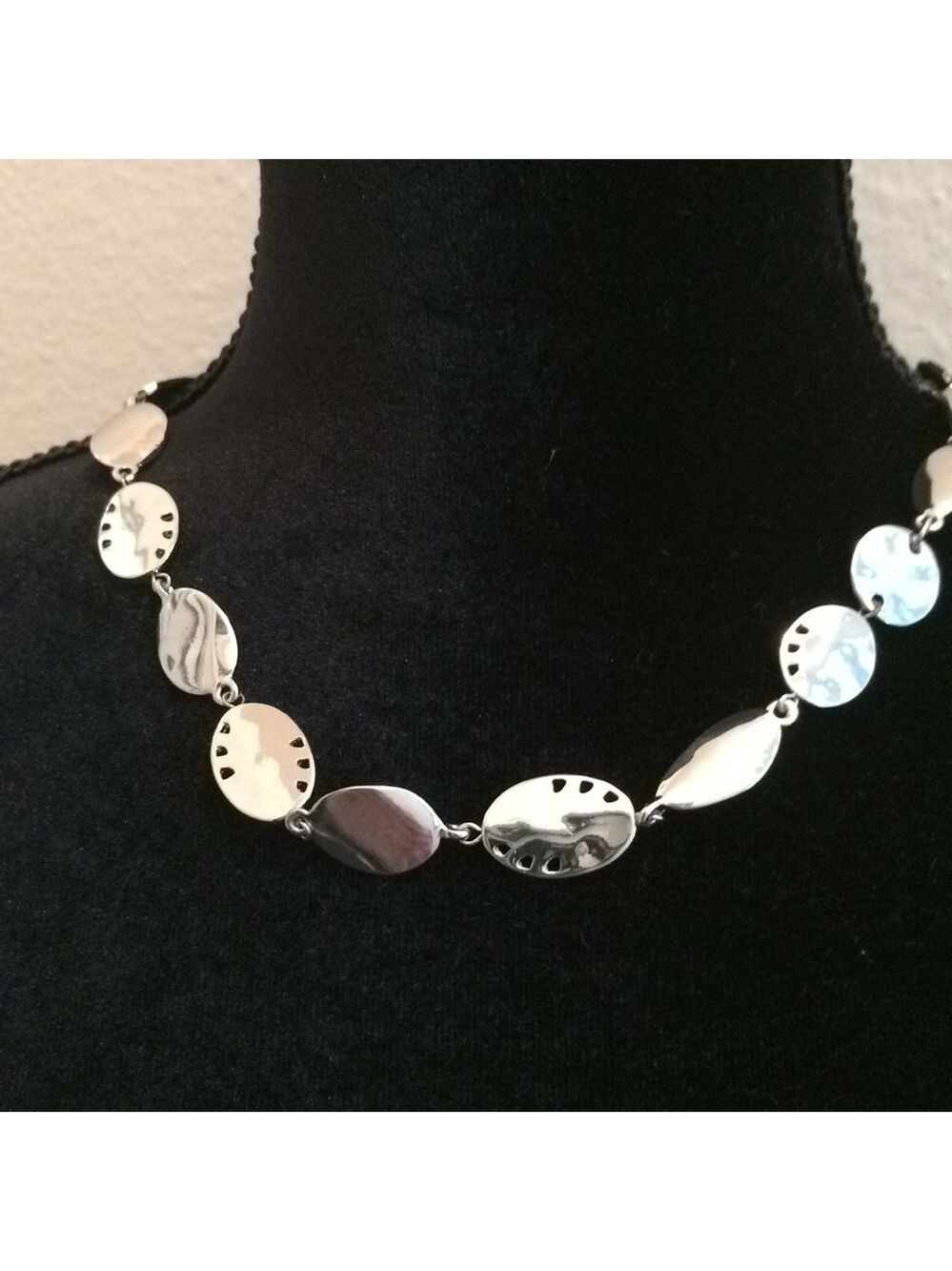 Silver Tone Statement Necklace Classic Casual Dressy